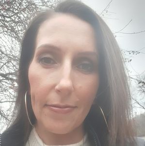 Meet your Posher, Janelle